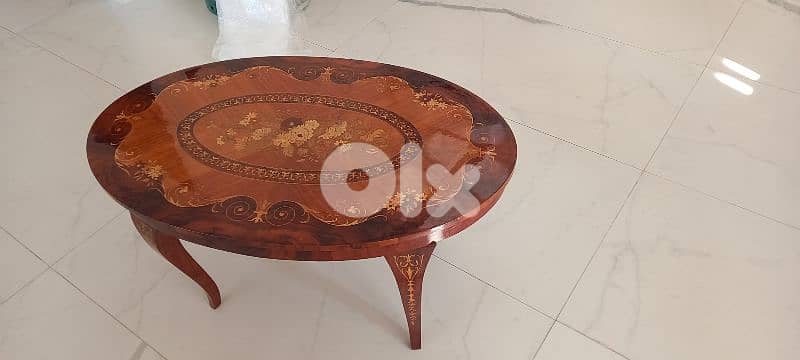 Italian Inlaid 20th century coffee table 2