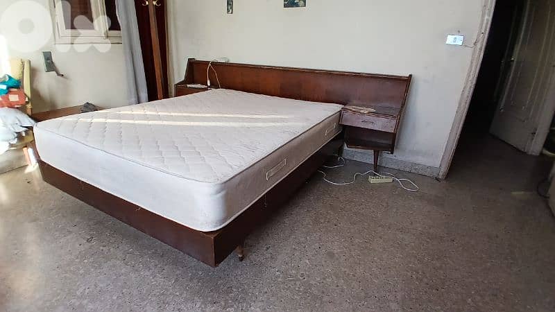 تخت Art Nouveau 0