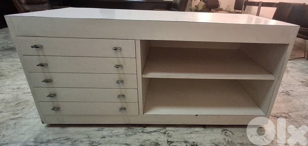 white cabinet 0