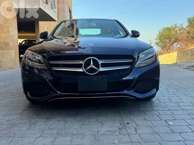 Mercedes-Benz C-Class 2017 4matic 69000 miles only