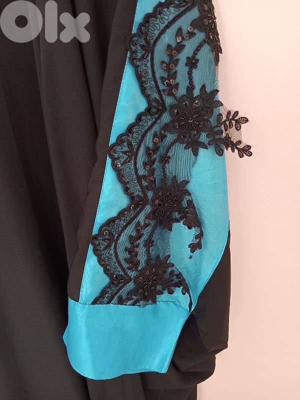 black abaya 1
