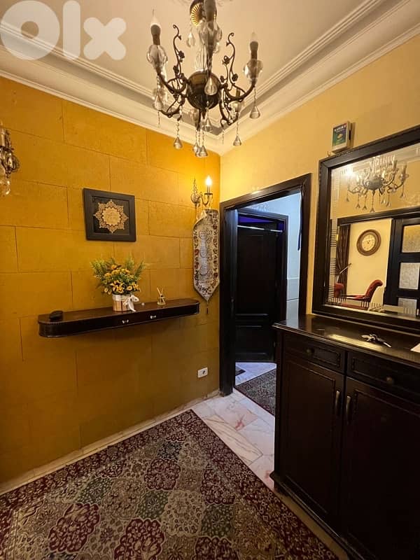 Apartment for sale in Haret Hreik | شقة للبيع في حارة حريك 0