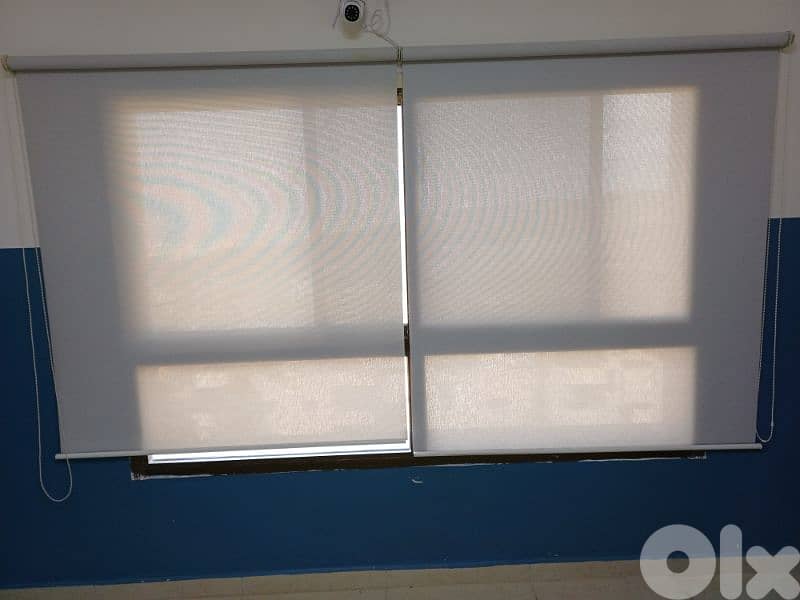 7 برادي عازل للشمس مع مكنات شبه جدد 0