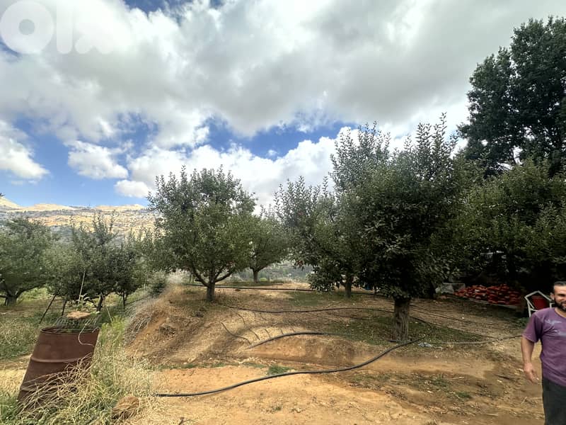 RWK113DZ - Land For Sale In kfardebian - أرض للبيع في كفردبيان 5