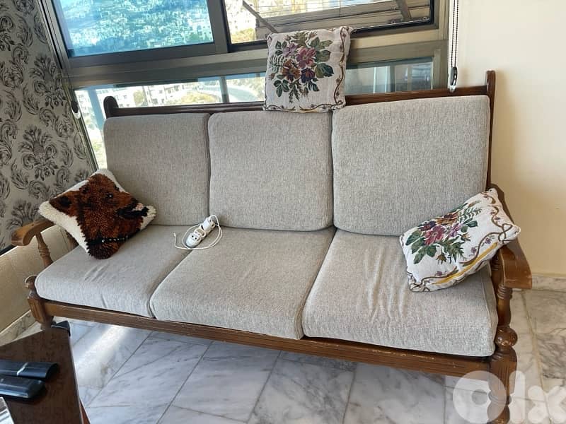 غرفة قعدة خشب 1