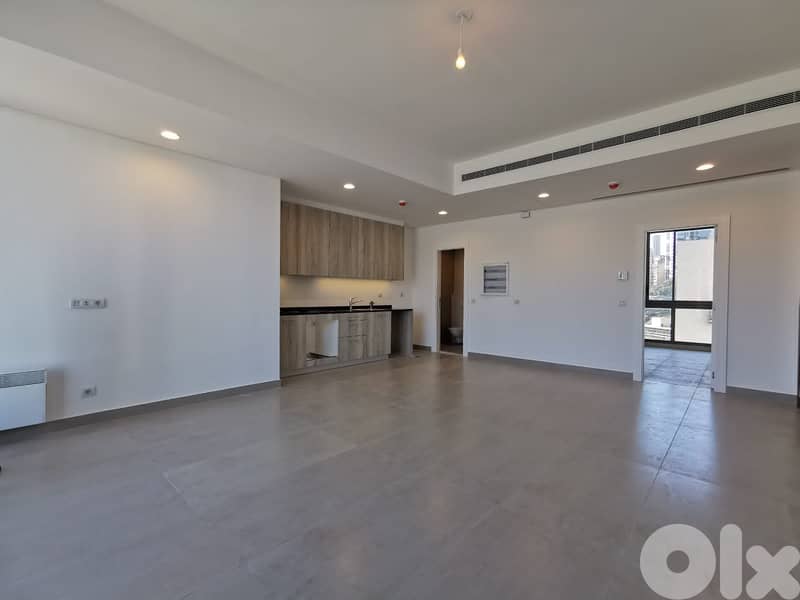 GATED COMMUNITY GYM & POOL IN ACHRAFIEH (100SQ) , (ACR-899) 0