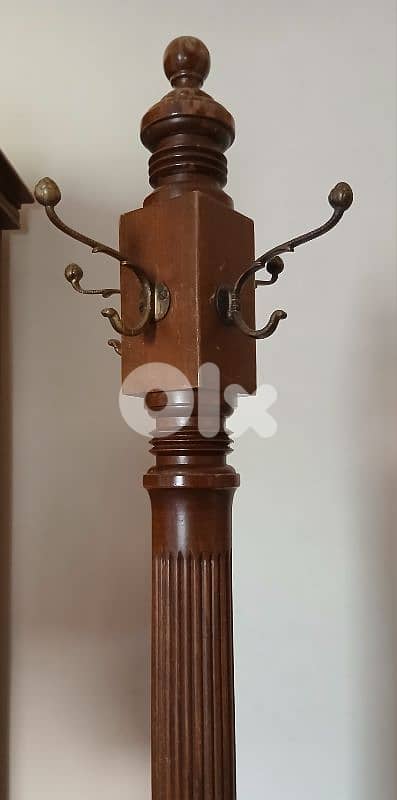 عامود تعليق 1