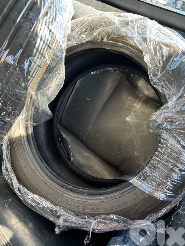 2 tires for sale used like new ،brand (falken)made in japan 205/55/16 2