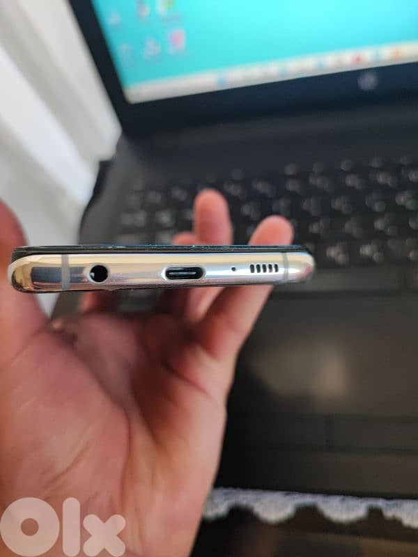 Samsung galaxy s10+ 3