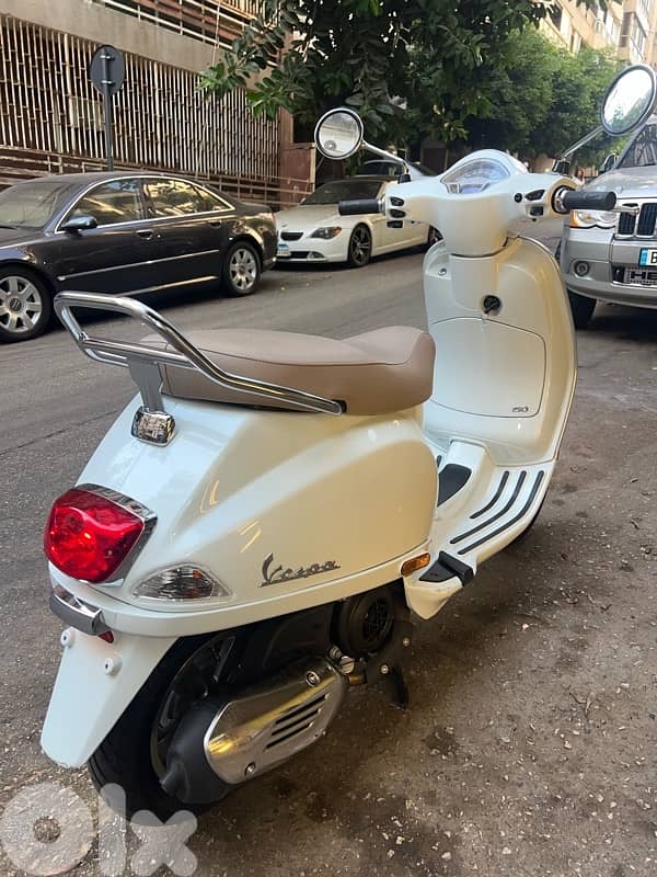 vespa vxl 150 cc 2024 14