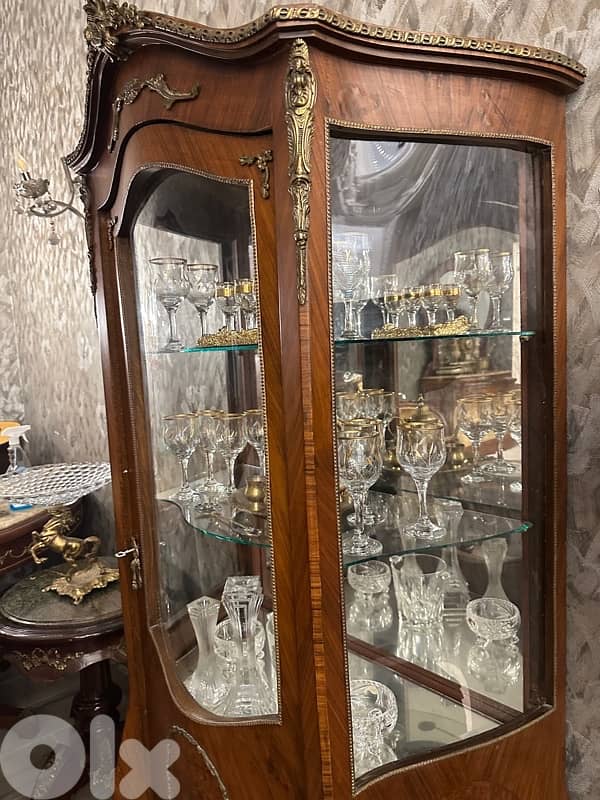 فيترين انتيك 7