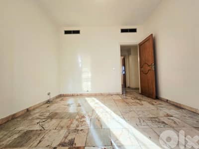 RA25-4401 Apart for Rent in Hamra, Bliss Area | شقة للإيجار في الحمرا
