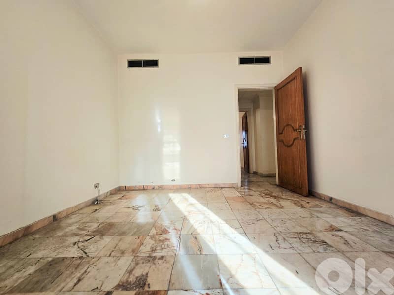 RA25-4401 Apart for Rent in Hamra, Bliss Area | شقة للإيجار في الحمرا 0