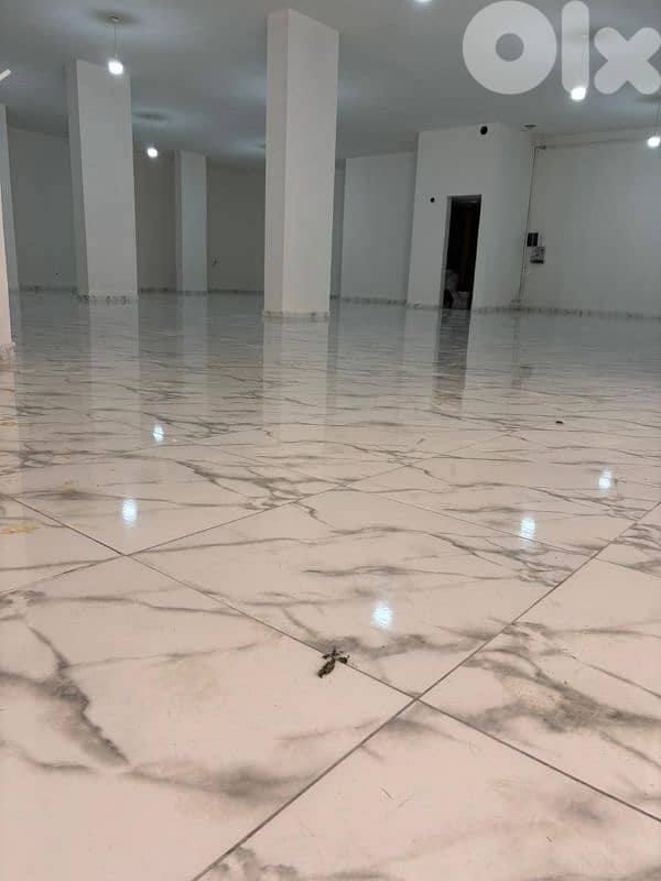 RWB452EA - Warehouse for sale in Bouar 0