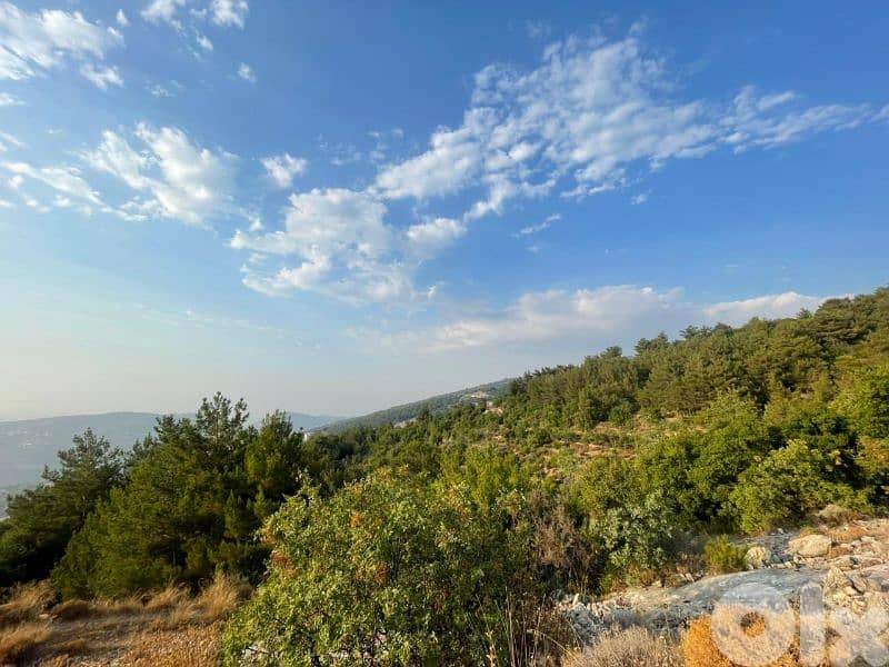 RWB180SN - Land for sale in Barhalioun 1