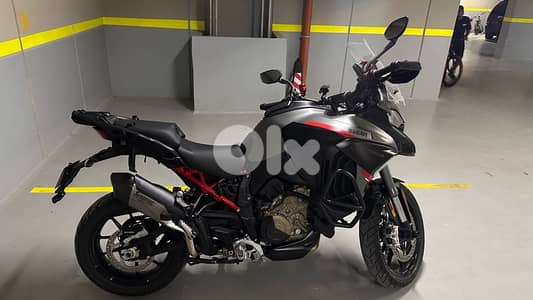 Ducati Multistrada V4S Grand Tour 2024