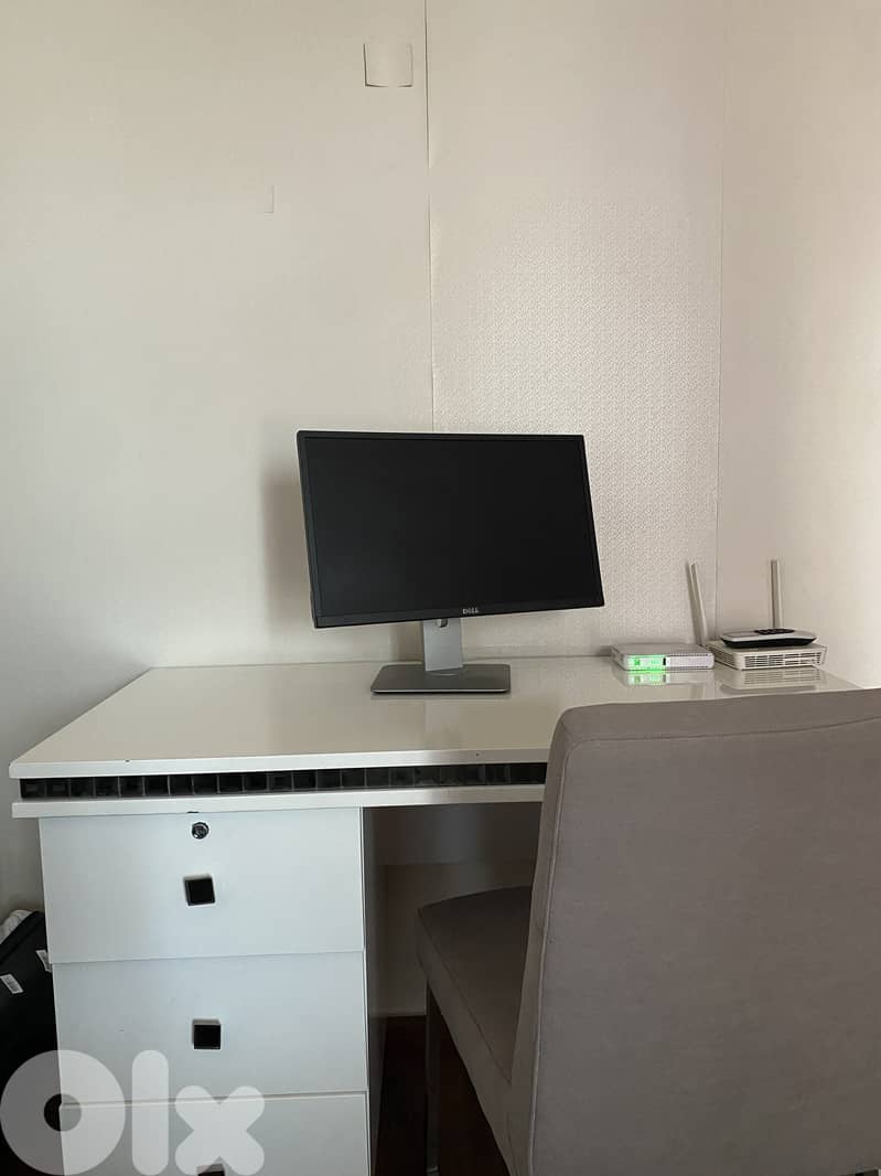 Full bedroom for sale - Modern fully bought from Home Centre 4