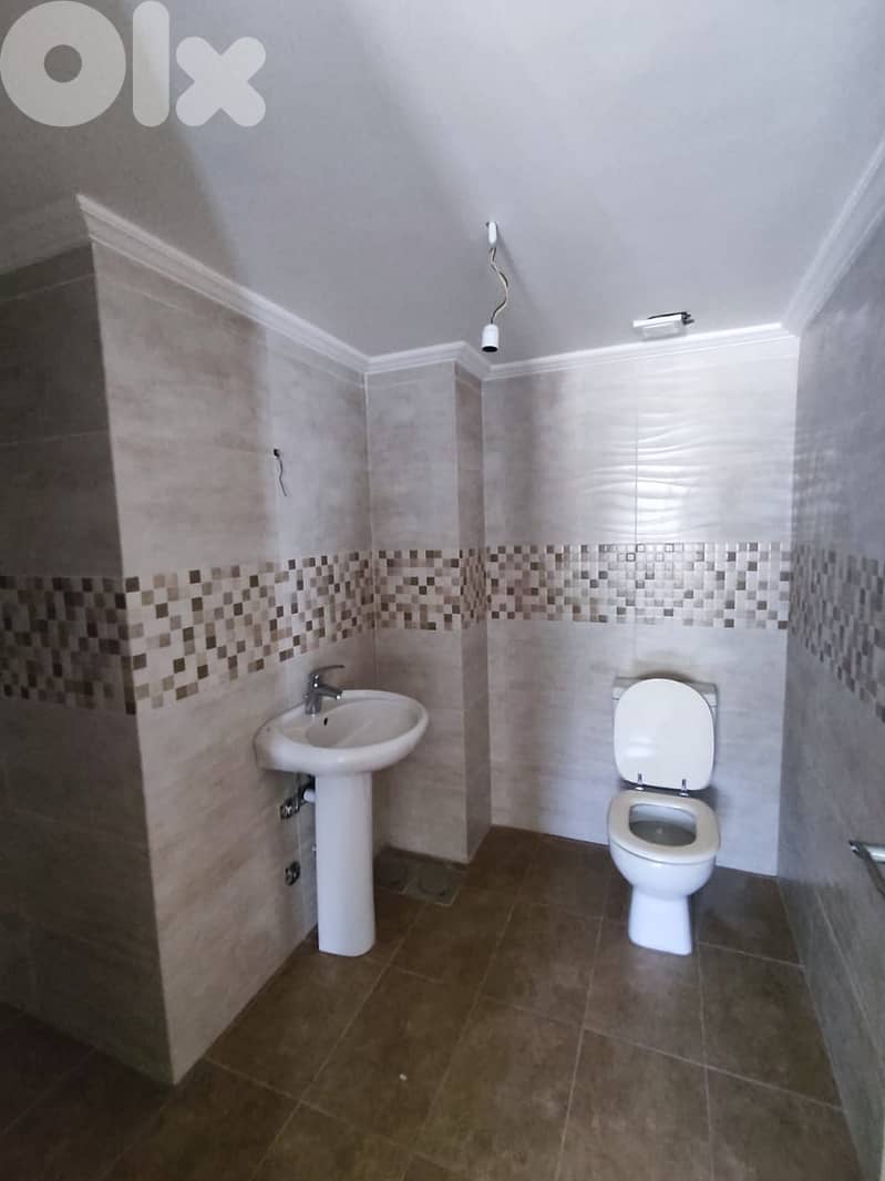 Apartment for sale in Batroun شقة للبيع في البترون 0