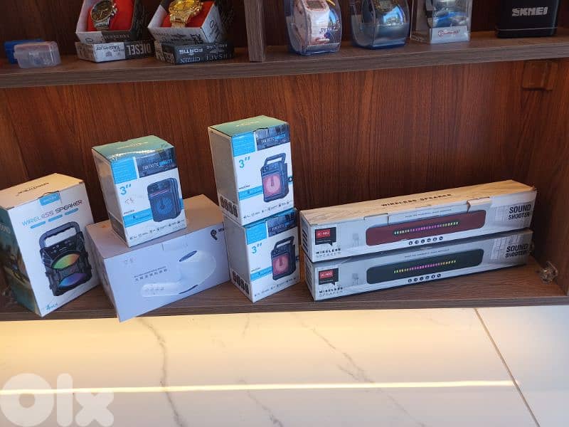 محل تلفونات للبيع 12