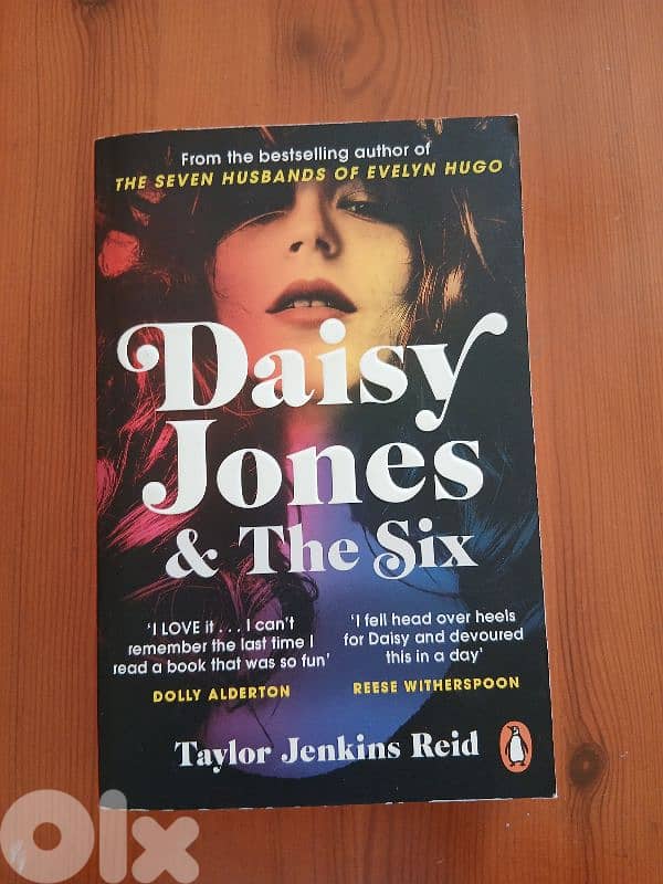 Daisy Jones and the Six 0