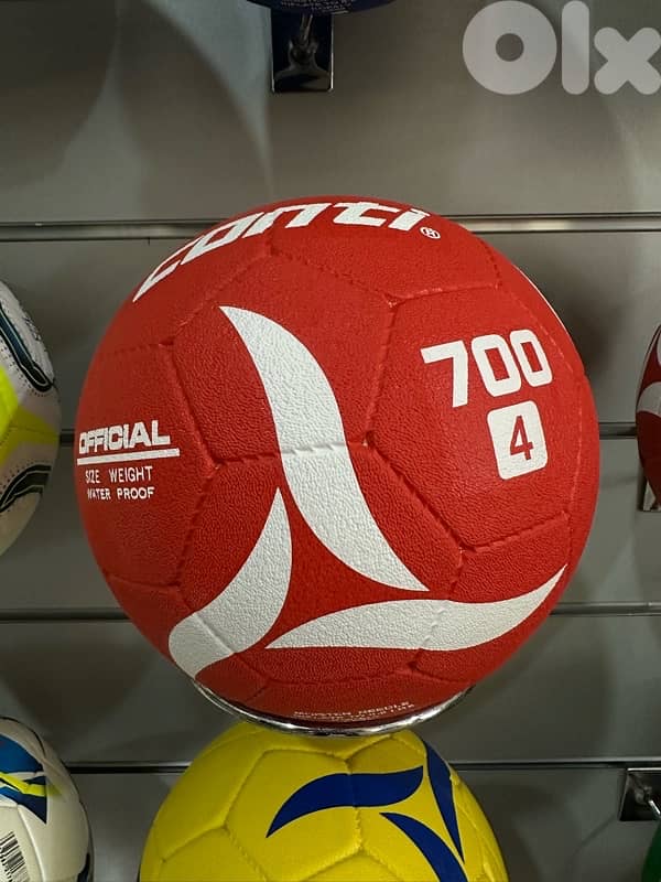 Conti football 0