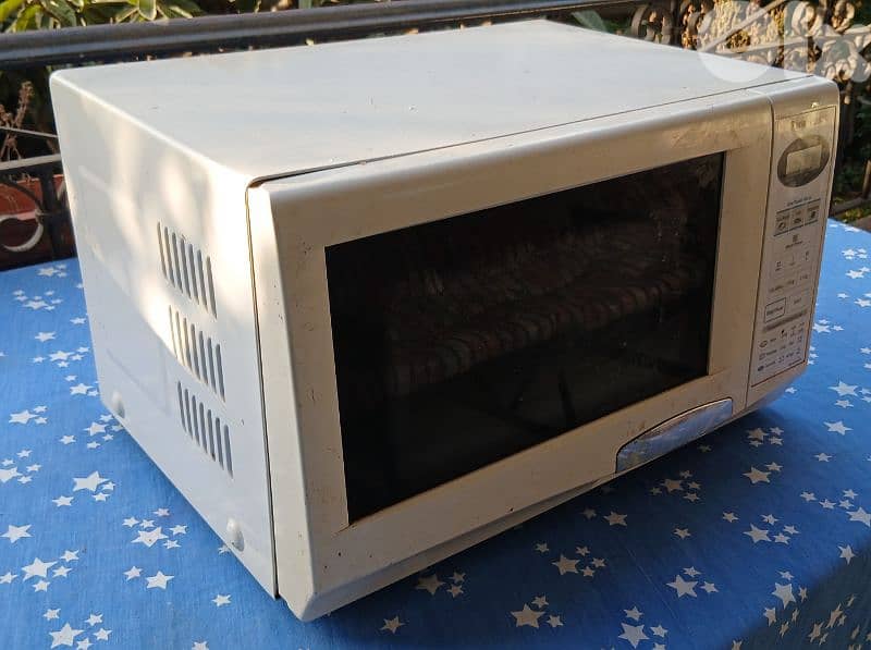 microwave Panasonic 1