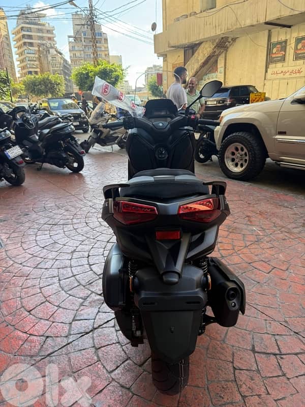 yamaha Xmax Techmax special Edition 2025 4