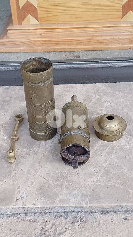 antique 3