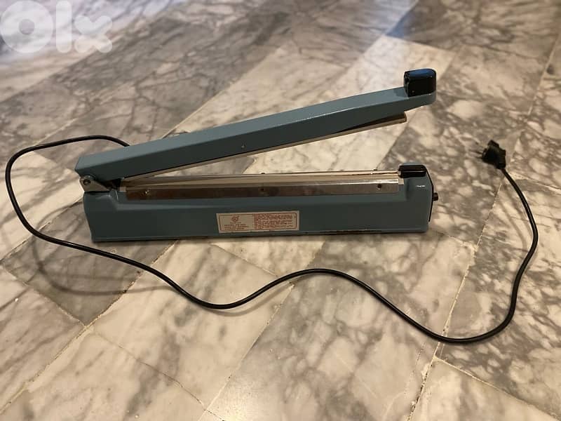 ماكنة تلحيم بلاستك Electric plastic sealer machine 1