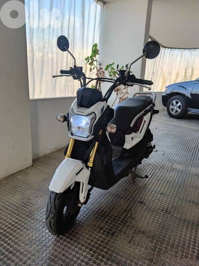 Honda Zoomer-X