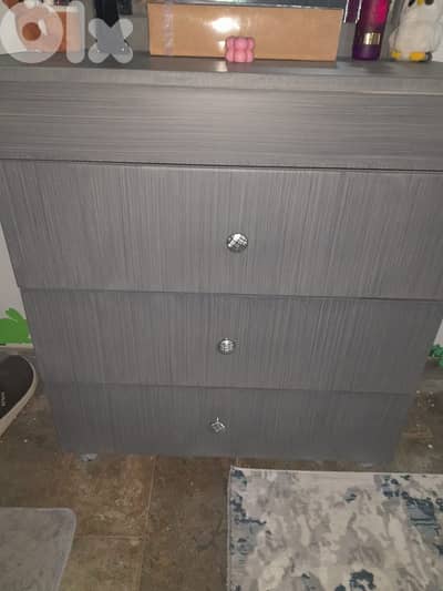ful bedroom with mattress