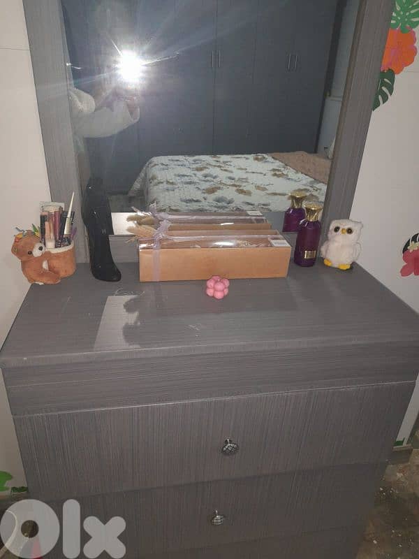 ful bedroom with mattress 3
