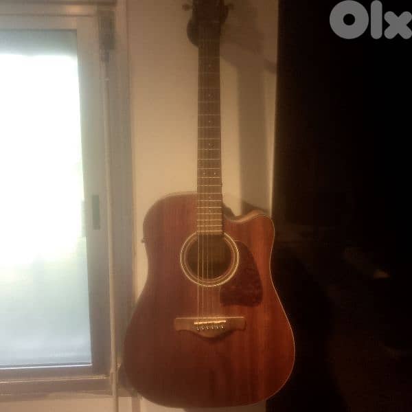 guitar acoustic 4