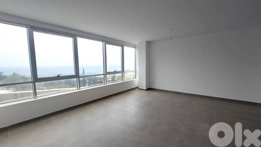 Jbeil, Prime Location Office for Rent - جبيل موقع متميز/ مكتب للإيجار