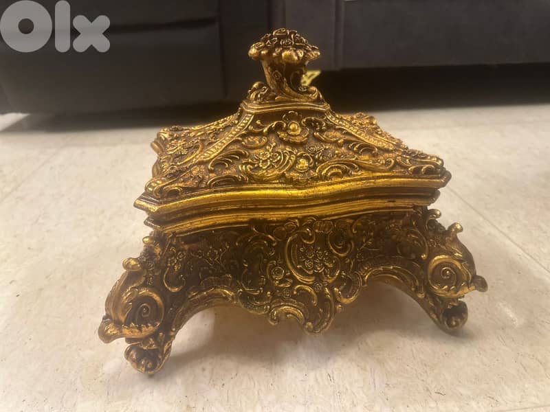 Antique Gold Box 1