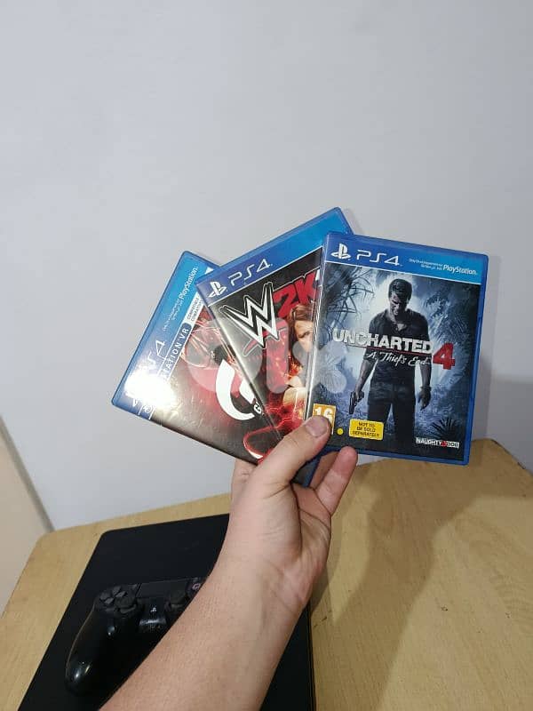 ps4 slim 2