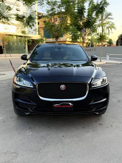 Jaguar F-Pace 2017 Clean Carfax