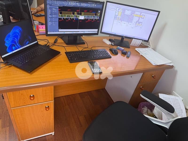 office furniture used 8