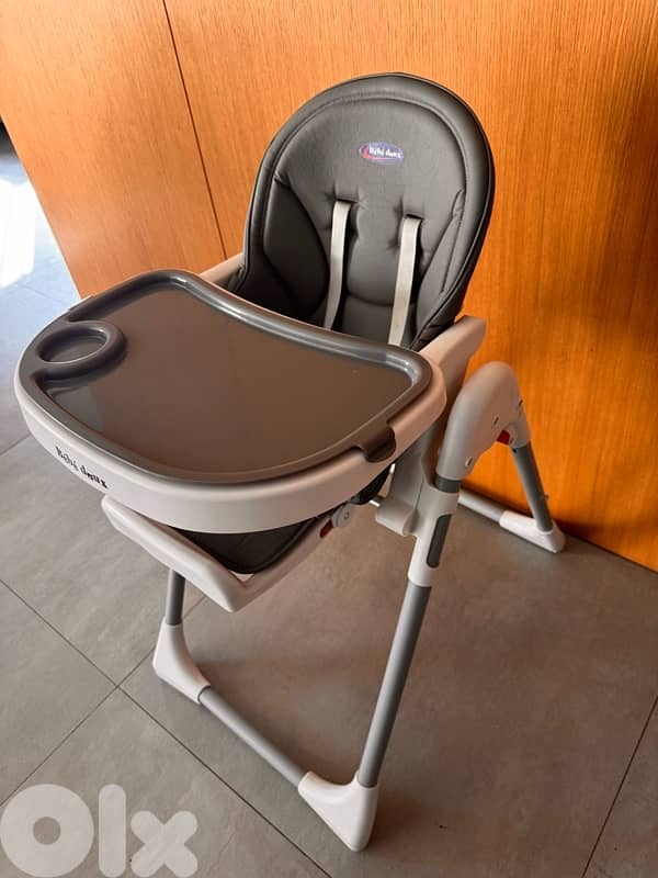High chair 2