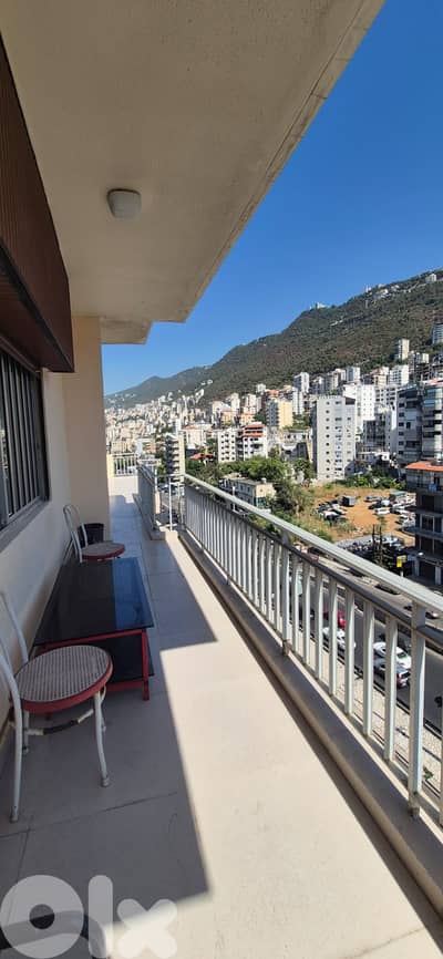 RWK171EN - Prime location Studio-Office for rent in Jounieh