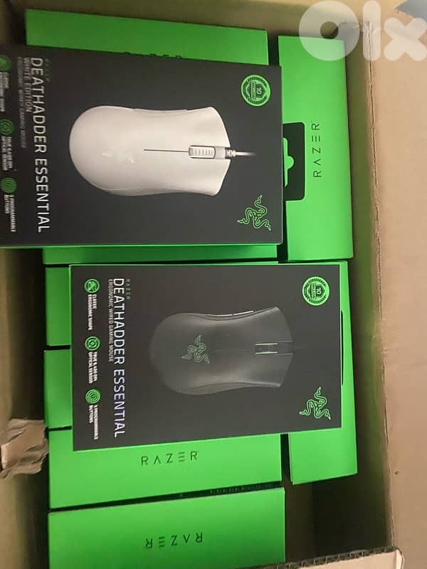Gaming Mouse:Razer deathadder essential ( delivery available) 0