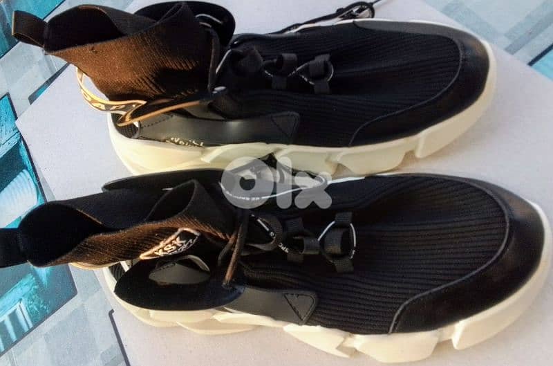 يلي اجرو كبيرة وما عم يلاقي قياسو 48 موجود 4