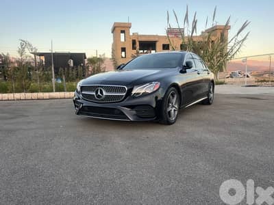 Mercedes-Benz E 2017, look AMG, super clean, full option.