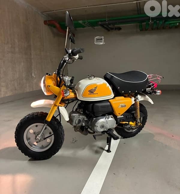 Honda monkey z50 special edition 2