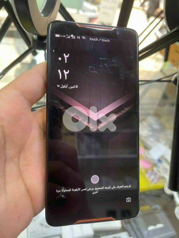 Asus ROG ___ oppo A74 1