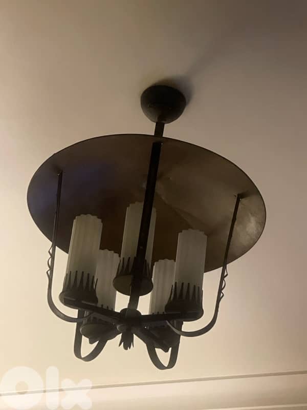 chandelier 0