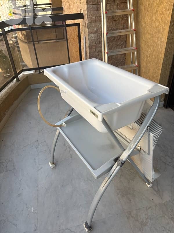 brevi bathtub baby 1