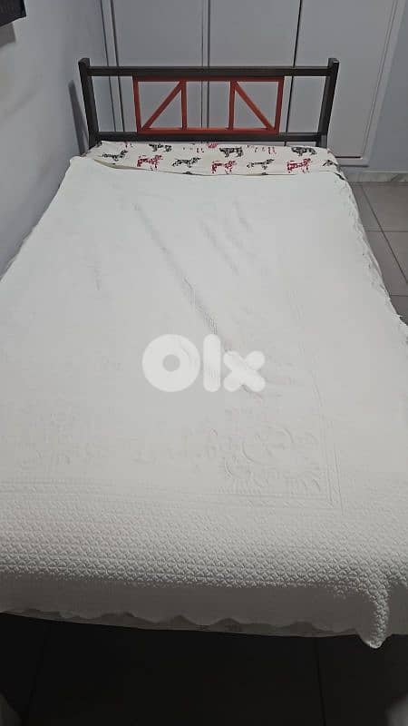 غرفة نوم مفرد 0