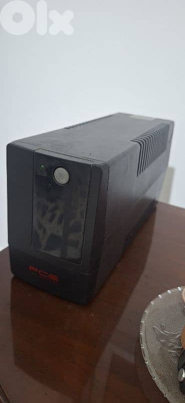 UPS 700v 360w
