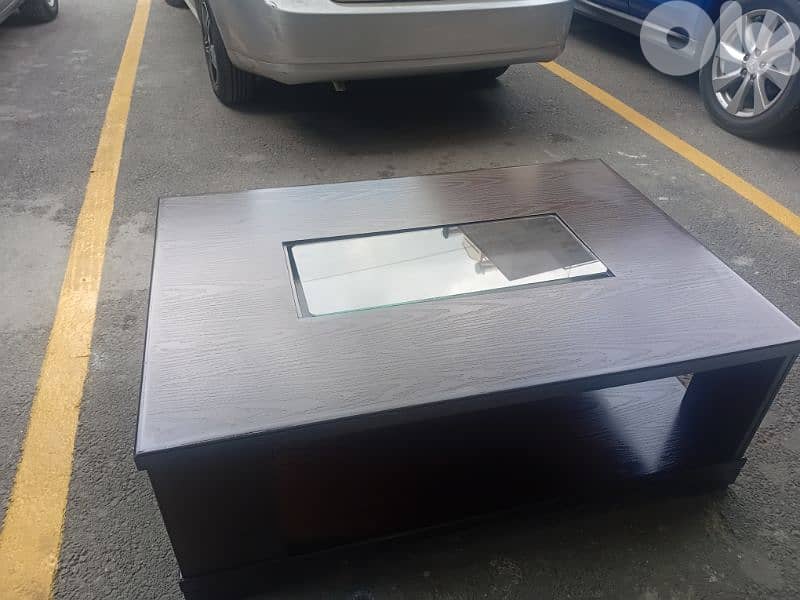 طاولي شبه جديد  موبيليا 120 بي 80 1